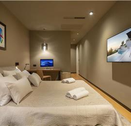 Luxury 5-Bedroom Sea-View Villa with Heated Infinity Pool in Orasac near Dubrovnik – Sleeps 10